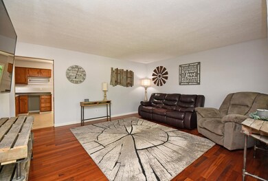 6313 Sandric Ln, Liberty Township, OH 45044 - photo 4