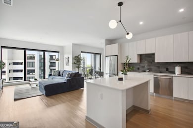 1050 Howell Mill Rd NW unit 2, Atlanta, GA 30318 - photo 2