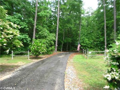 Land/Lot - Private Winding Paved Drive