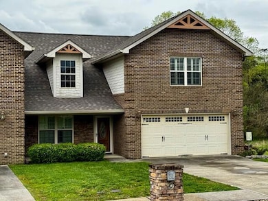 2-CAR ATTACHED GARAGE
