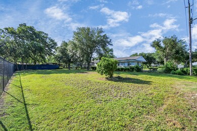 10230 Hirsch Rd, Houston, TX 77016 - photo 3