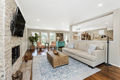 10219 Briar Rose Dr, Houston, TX 77042 - photo 6