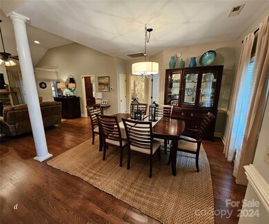 106 Abbington Ln, Shelby, NC 28150 - photo 4