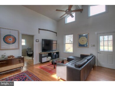 4514 Stoudts Ferry Bridge Rd, Reading, PA 19605 - photo 4