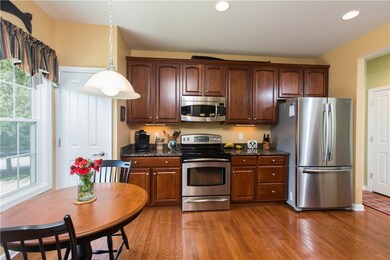 eat in kitchen