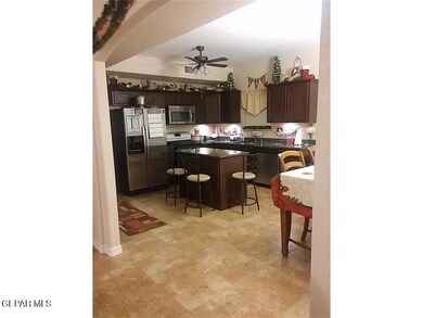 13017 Pleasant Manor Ct, El Paso, TX 79938 - photo 6