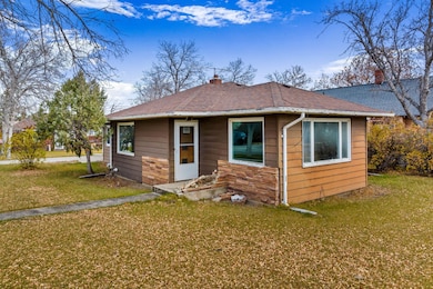 122 2nd St S, Stanford, MT 59479 - photo 2