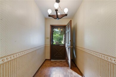Front Door 316 Oak Lane  Foyer