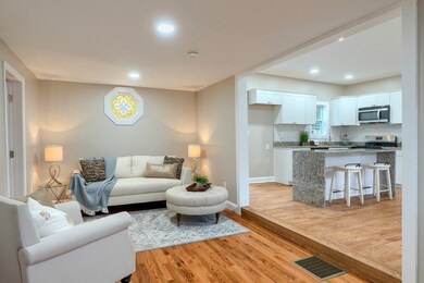 21 3rd St, Amesbury, MA 01913 - photo 3