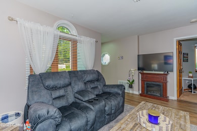 1 Livingroom 3