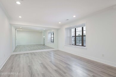 81 Bradford Ct, Matawan, NJ 07747 - photo 4