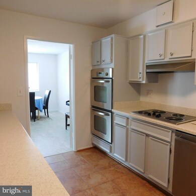 Montebello unit 1205, Alexandria, VA 22303 - photo 5
