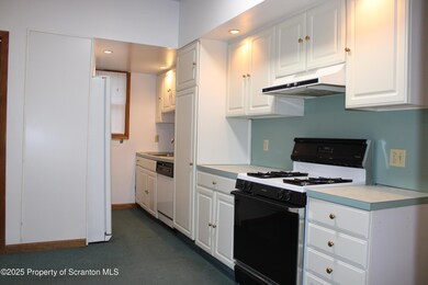 1329 Oram St unit 1, Scranton, PA 18504 - photo 3