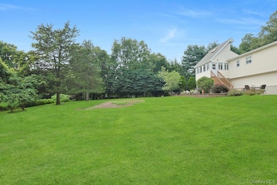 15 Augur Rd, Airmont, NY 10901 - photo 4