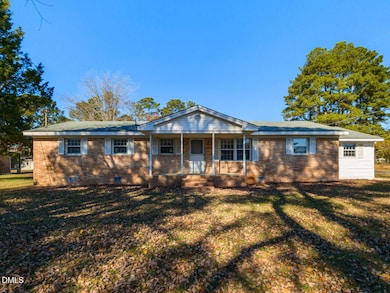 2368 Swift Creek Rd, Smithfield, NC 27577 - photo 2