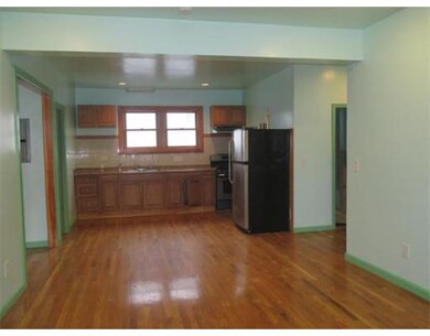 26 7th St, Lowell, MA 01850 - photo 5