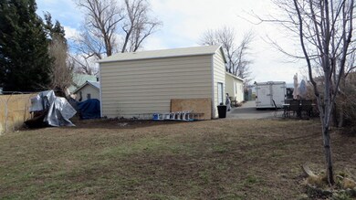 7207Hager-4