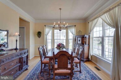 25437 Beresford Dr, Chantilly, VA 20152 - photo 6