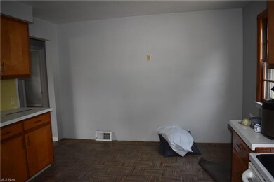 612 W Bagley Rd, Berea, OH 44017 - photo 5