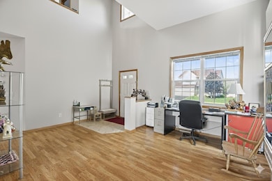 7287 Falmouth Curve, Shakopee, MN 55379 - photo 3