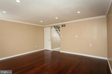 409 Burbank Ct, Halethorpe, MD 21227 - photo 7