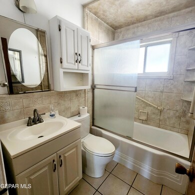 7622 Corozal Dr, El Paso, TX 79915 - photo 7