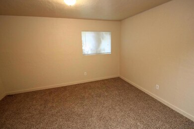 1840 Laurel Ave, Redding, CA 96001 - photo 4