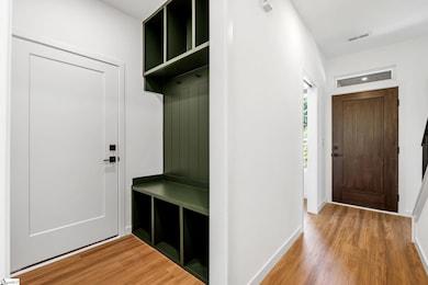 105 Mary St, Greenville, SC 29611 - photo 6