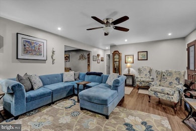 1703 Dauphin Ave, Reading, PA 19610 - photo 6