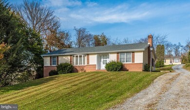 13 W E St, Brunswick, MD 21716 - photo 5