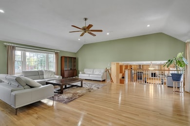 7 Stouffer Cir, Andover, MA 01810 - photo 5