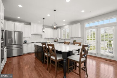 7810 Blue Ribbon St, Fulton, MD 20759 - photo 5