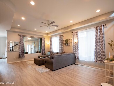 4343 E Vaughn-0526