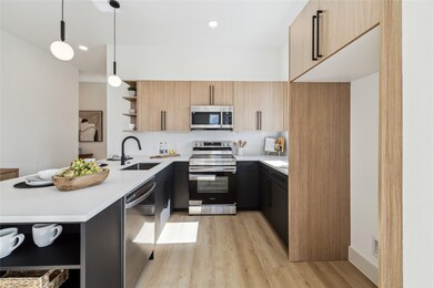 415 Clearwater St unit A/B, Houston, TX 77029 - photo 2