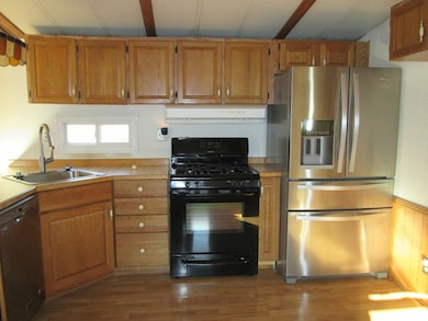 80 Clayton Dr unit 80, West Springfield, MA 01089 - photo 4