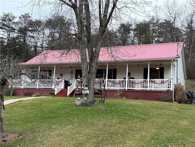 110 108 Mallory Ln, South Charleston, WV 25309 - photo 2