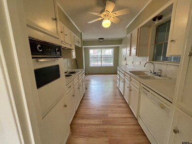 3906 S Donnybrook Ave, Tyler, TX 75701 - photo 6