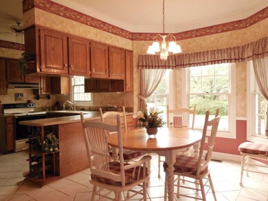 BREAKFAST ROOM