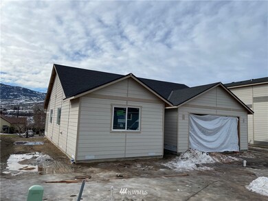 2362 SE Marlette Rd, East Wenatchee, WA 98802 - photo 2