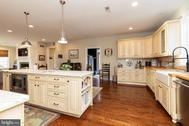 8204 Crittenden St, Philadelphia, PA 19118 - photo 3