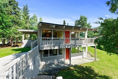 Exterior Side showing porch