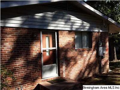 Optional left side entrance.