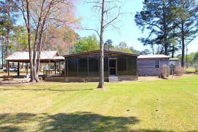 A Screened Porch Makes Your Hours Enjoyable
