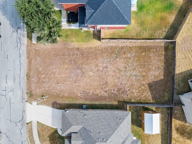 406 Gettysburg, Elgin, TX 78621 - photo 4