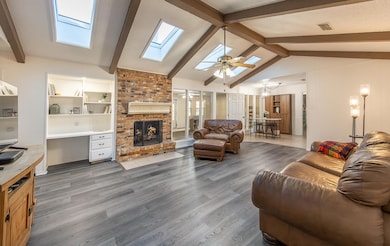 8006 Chicago Ave, Lubbock, TX 79424 - photo 2