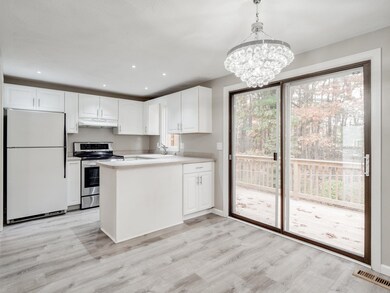 15 Profile Cir, Nashua, NH 03063 - photo 6