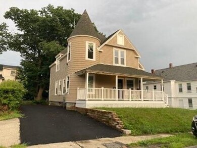 30 Windsor St, Worcester, MA 01605 - photo 2