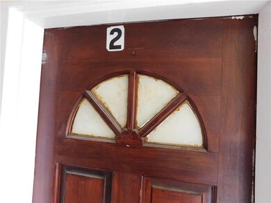 1307 E 4th St unit 2nd Fl, Bethlehem, PA 18015 - photo 3