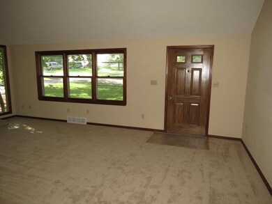 10815 W 64th Terrace, Shawnee, KS 66203 - photo 6