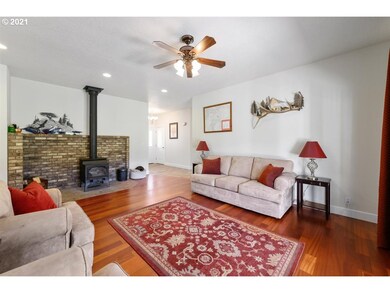 17190 Brown Rd, Dallas, OR 97338 - photo 6